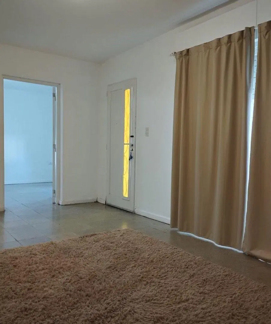 VENTA CASA CON VISTA A LAS SIERRAS - SALDAN CENTRO 4
