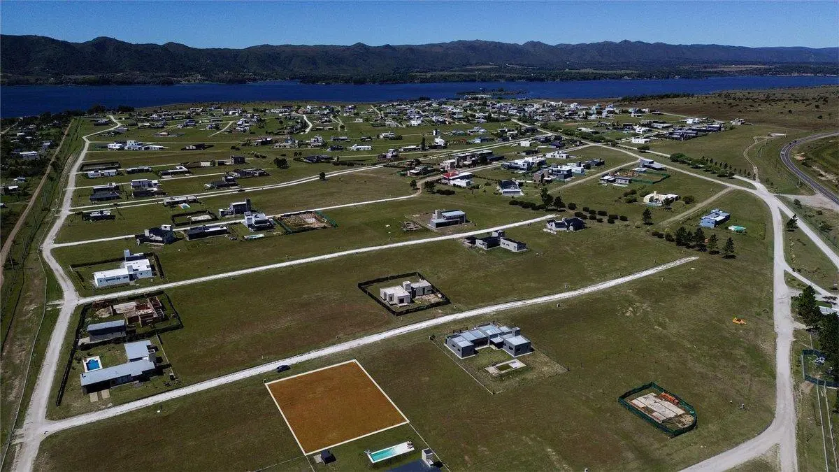 VENTA LOTE PUERTO DEL AGUILA Entrega 20.000 usd 4