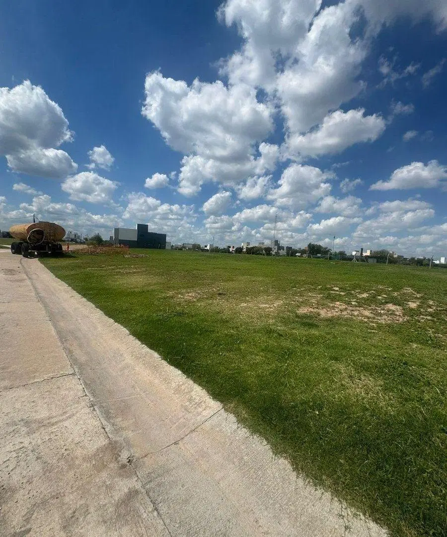 OPORTUNIDAD VENTA LOTE ACQUAVISTA MALAGUEÑO CBA 4