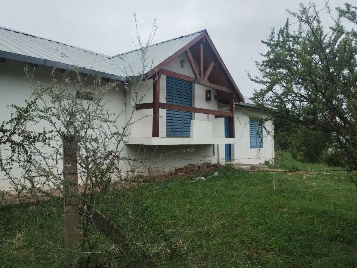 Casa con 2 Lotes en Venta 1530mt Capilla del Monte 4