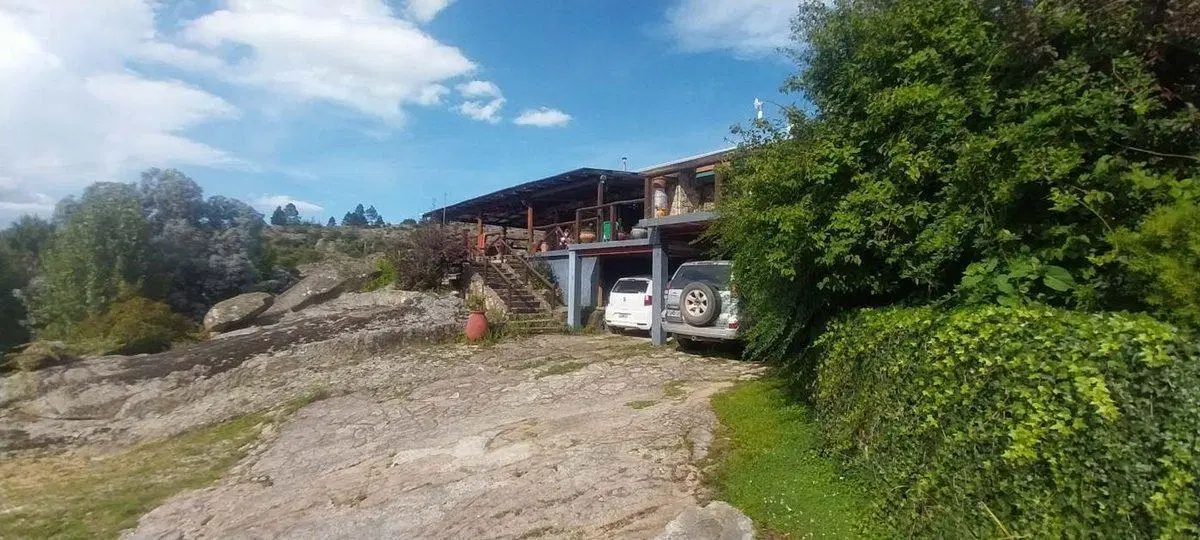 SE VENDE CASA C/ARROYO PROPIO  7.4h LA CUMBRECITA 2