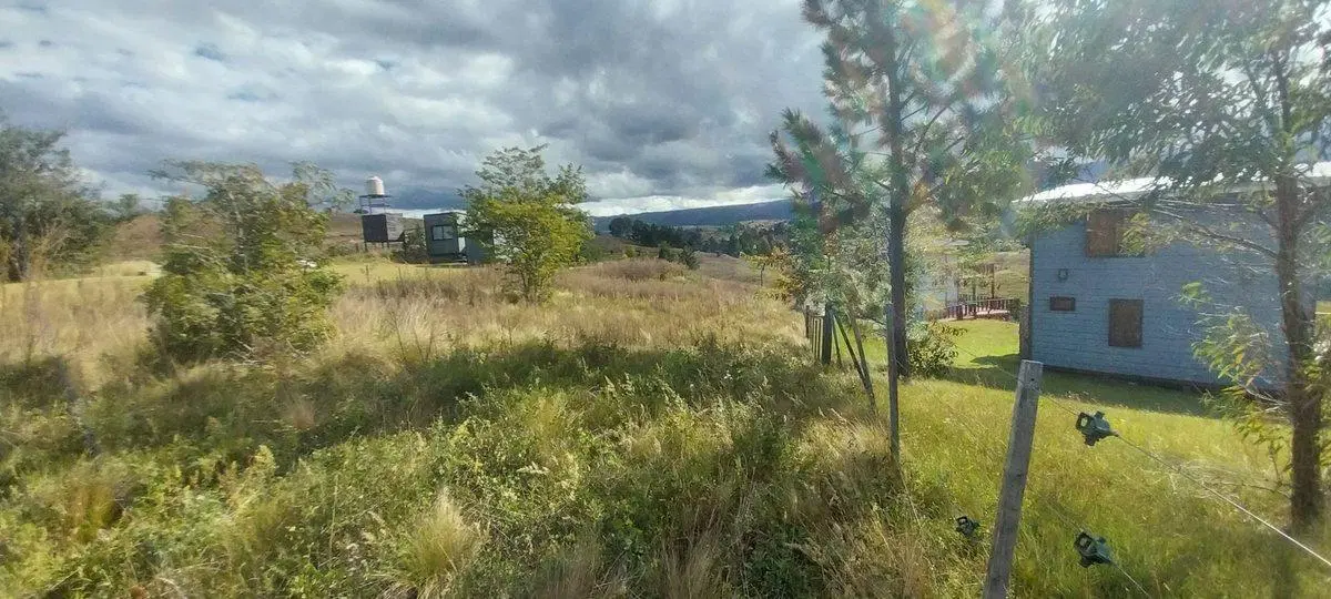 Se vende terreno con hermosa vista Villa Yacanto 3