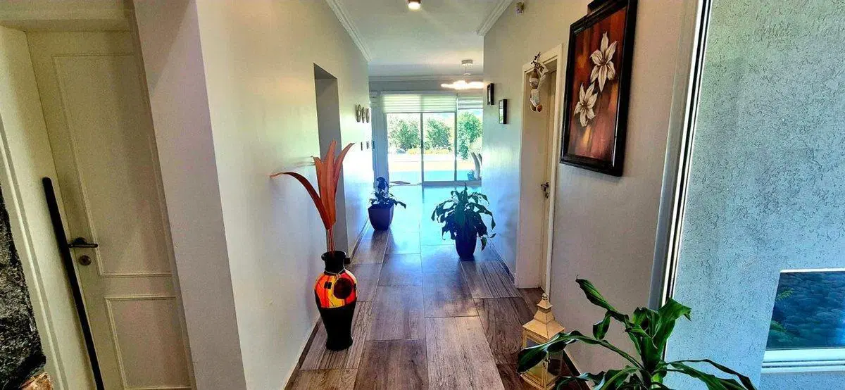VENTA CASA 3 DORMITORIOS EN VALLE DEL GOLF 4
