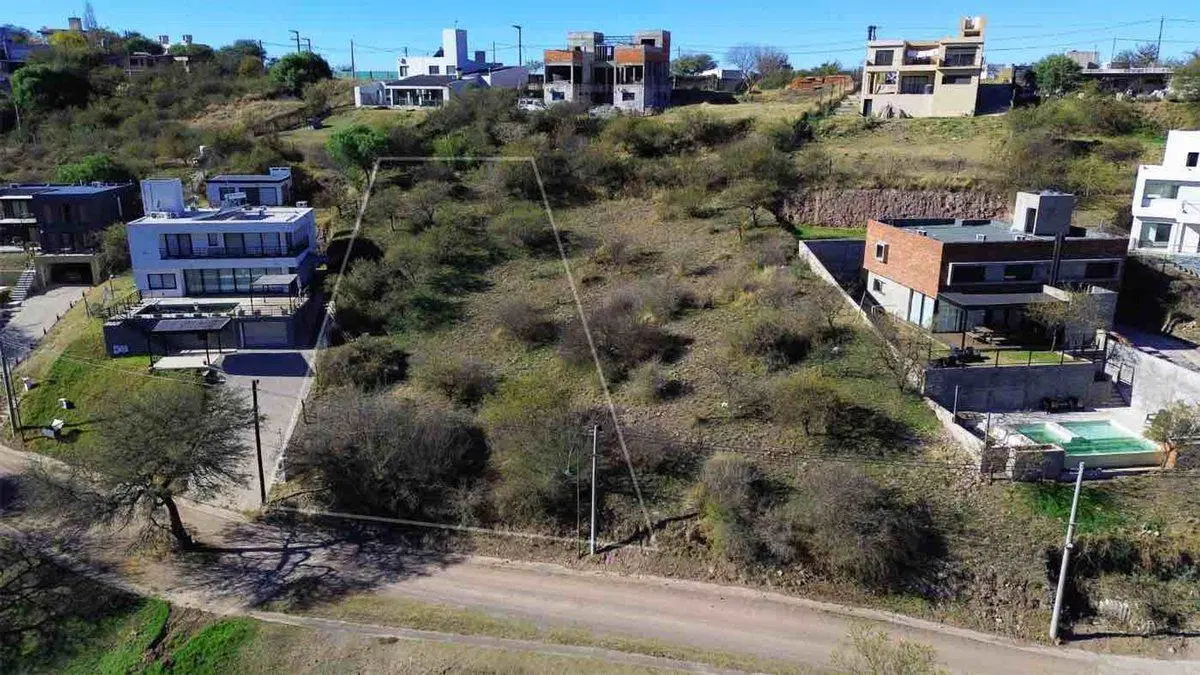 VENTA LOTE CUMBRES DEL GOLF VILLA ALLENDE 3