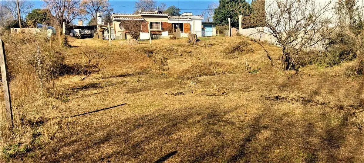 TERRENO ZONA B VILLA DEL DIQUE CON SERVICIOS 3