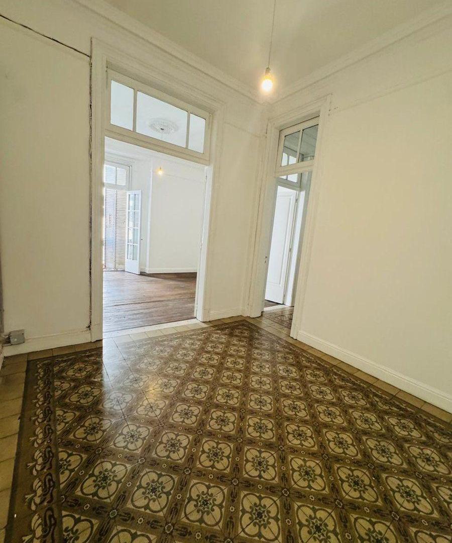 VENTA OFICINA CENTRO EDIFICIO MINETTI SEGURIDAD
