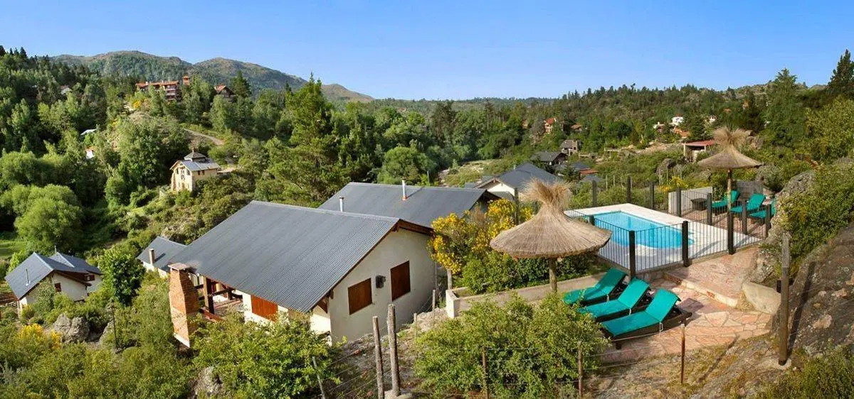VENTA COMPLEJO PREMIUM LA CUMBRECITA FRENTE AL RIO 4