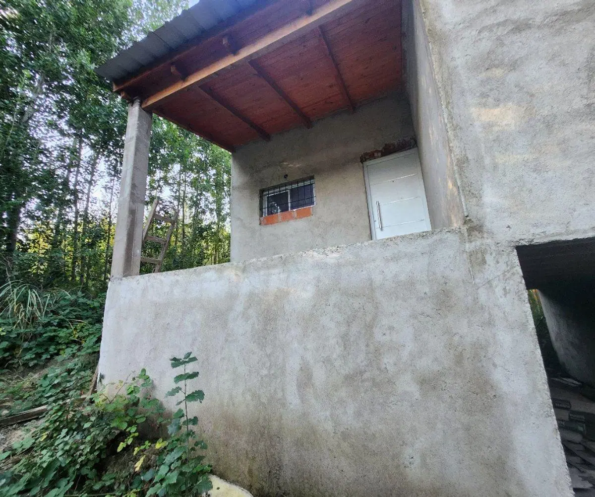 CASA A TERMINAR EN YACANTO ESCRITURA Y PLANOS 4