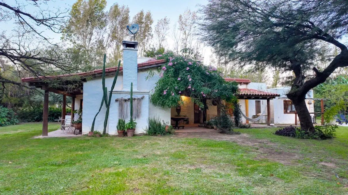 CASA 3 DORMITORIOS EN VILLA EUCARISTICA 3