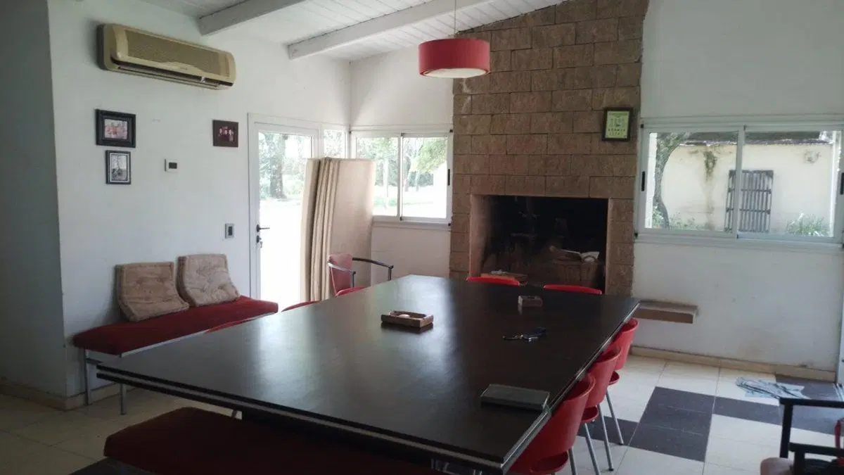 Se vende Casa Quinta en Villa Esquiu 2