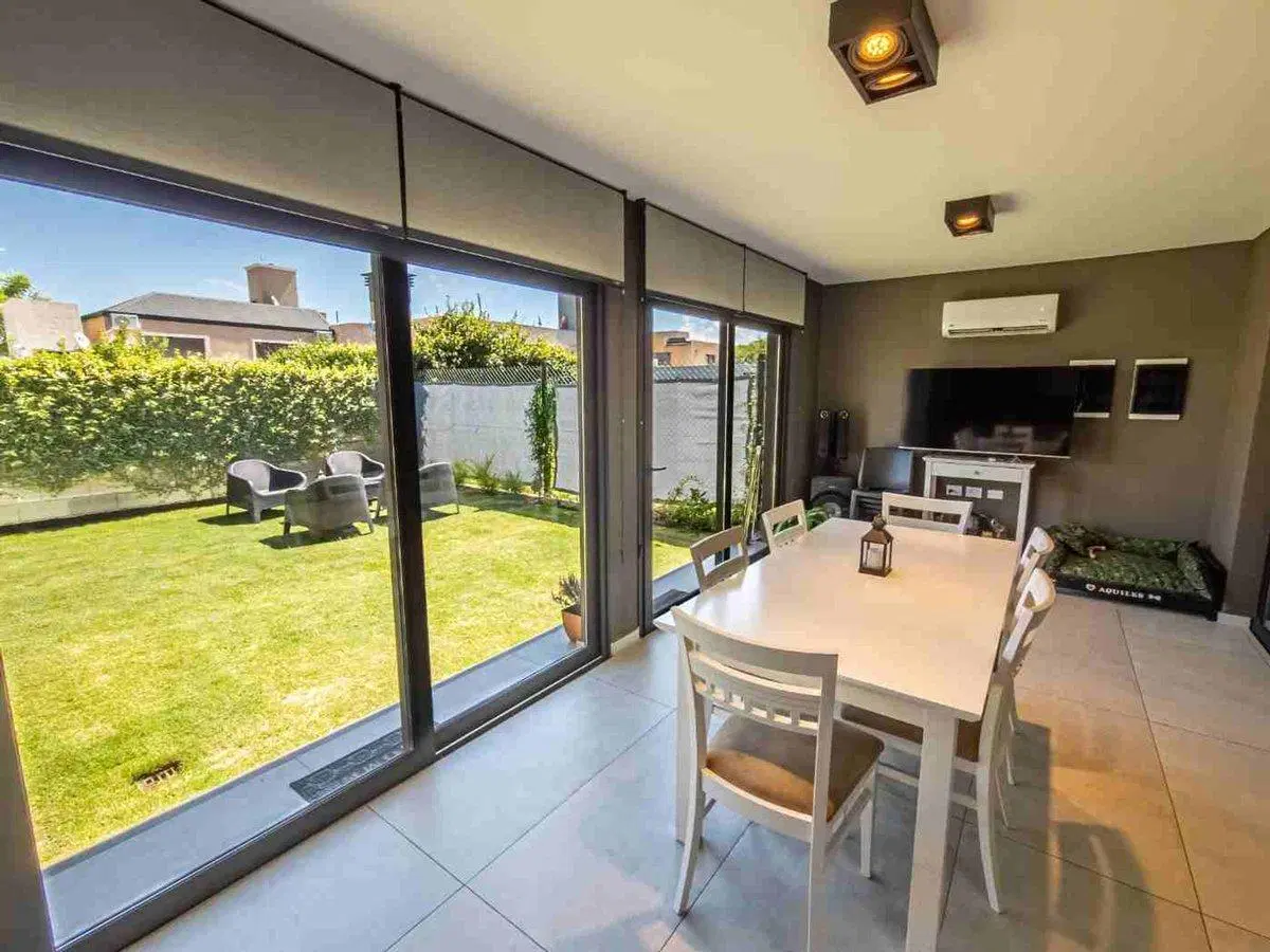 VENTA CASA 3 DORM EN BARRIO CERRADO JARDIN CLARET 3