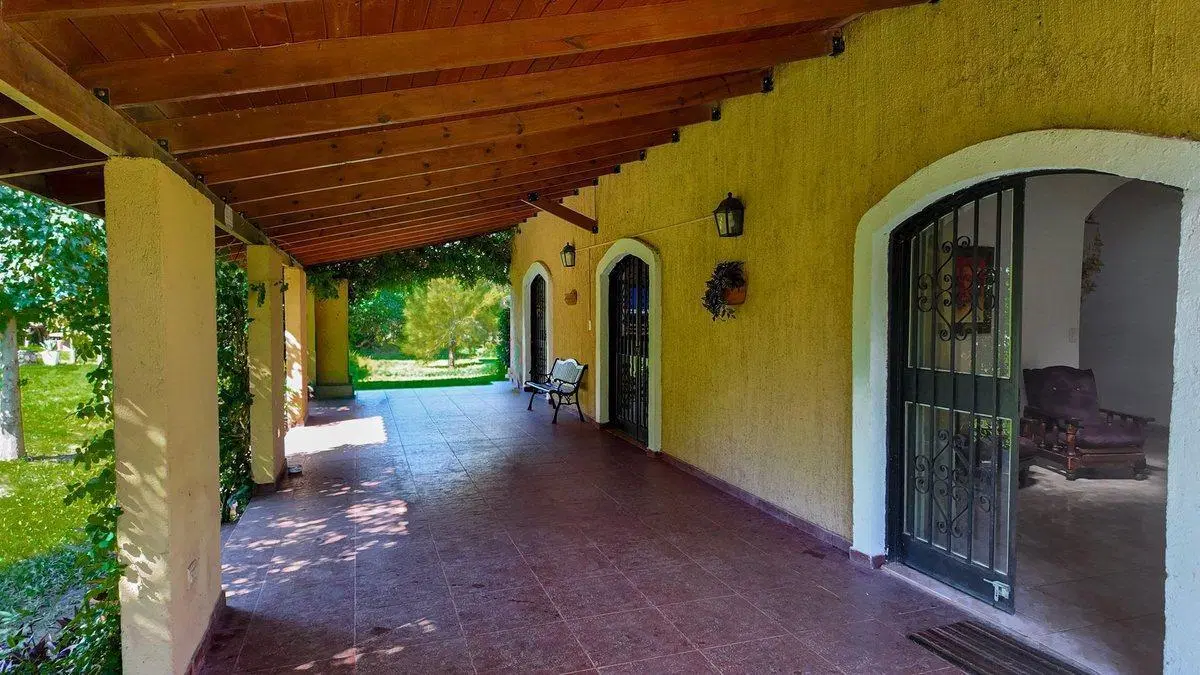 VENTA CASA QUINTA 3 DORMI EN JOSE DE LA QUINTANA 4