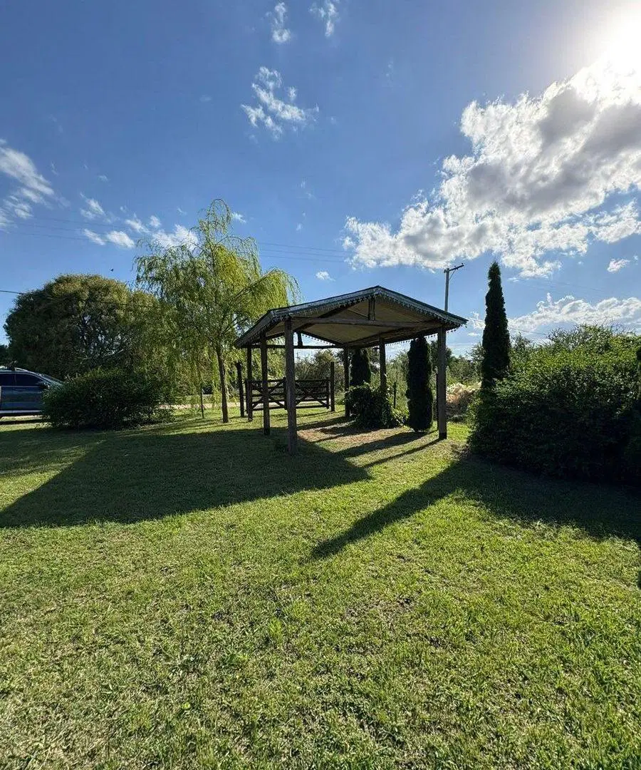 CASA C/ PILETA LOS ESPINILLOS - BARRIO DEL LAGO 4