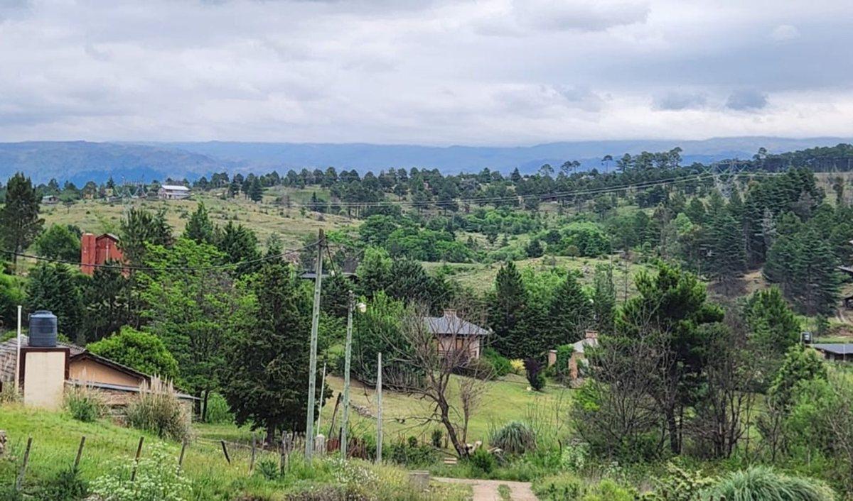 VENTA LOTE 400 M2 YACANTO CALAMUCHITA ESCRITURA