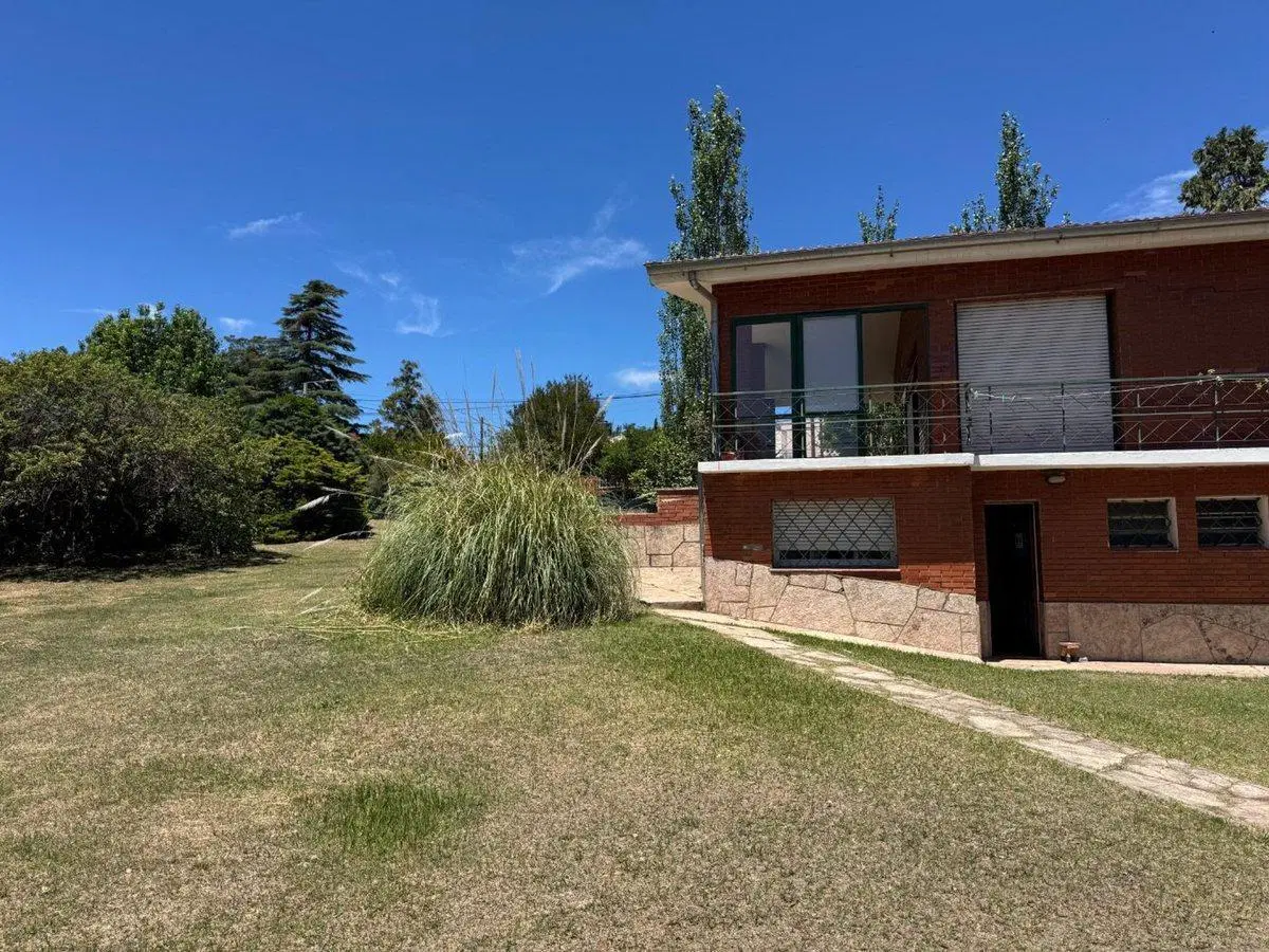 VENTA CASA GRAN LOTE PARA HOUSING VILLA CARLOS PAZ 5