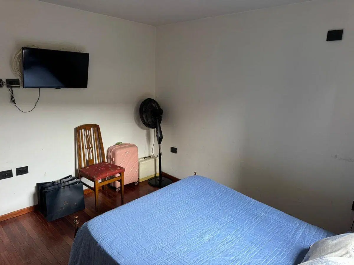 VENTA DEPTO 1 DORMITORIO PATIO COCHERA CARLOS PAZ 5