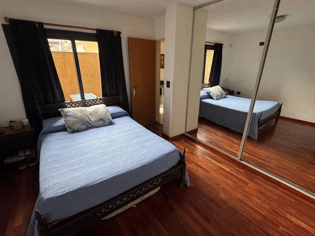 VENTA DEPTO 1 DORMITORIO PATIO COCHERA CARLOS PAZ 3