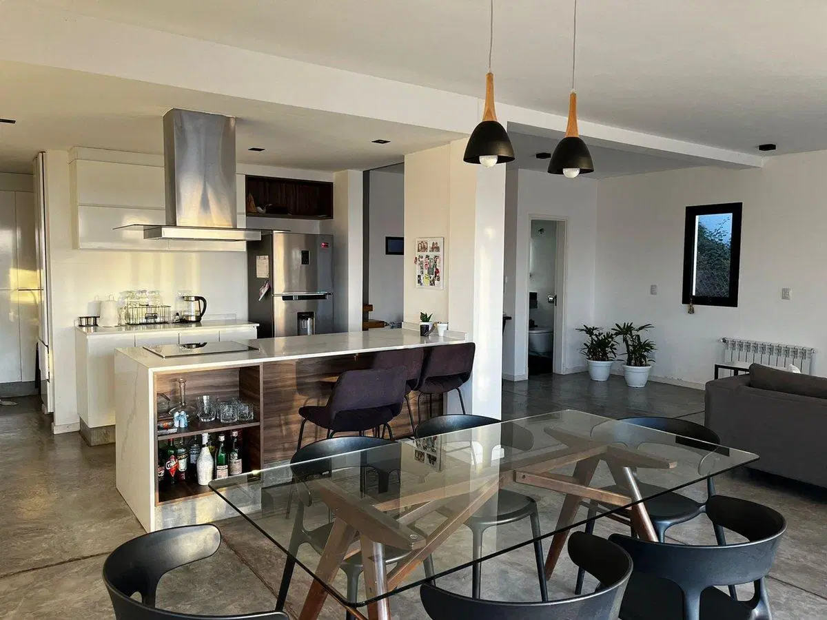 VENTA DE CASA 2 DORM EN TERRAZAS DE LA ESTANZUELA 5