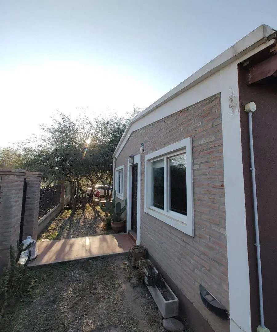 CASA 3 DORM CON PILETA ANISACATE APTA CREDITO 3