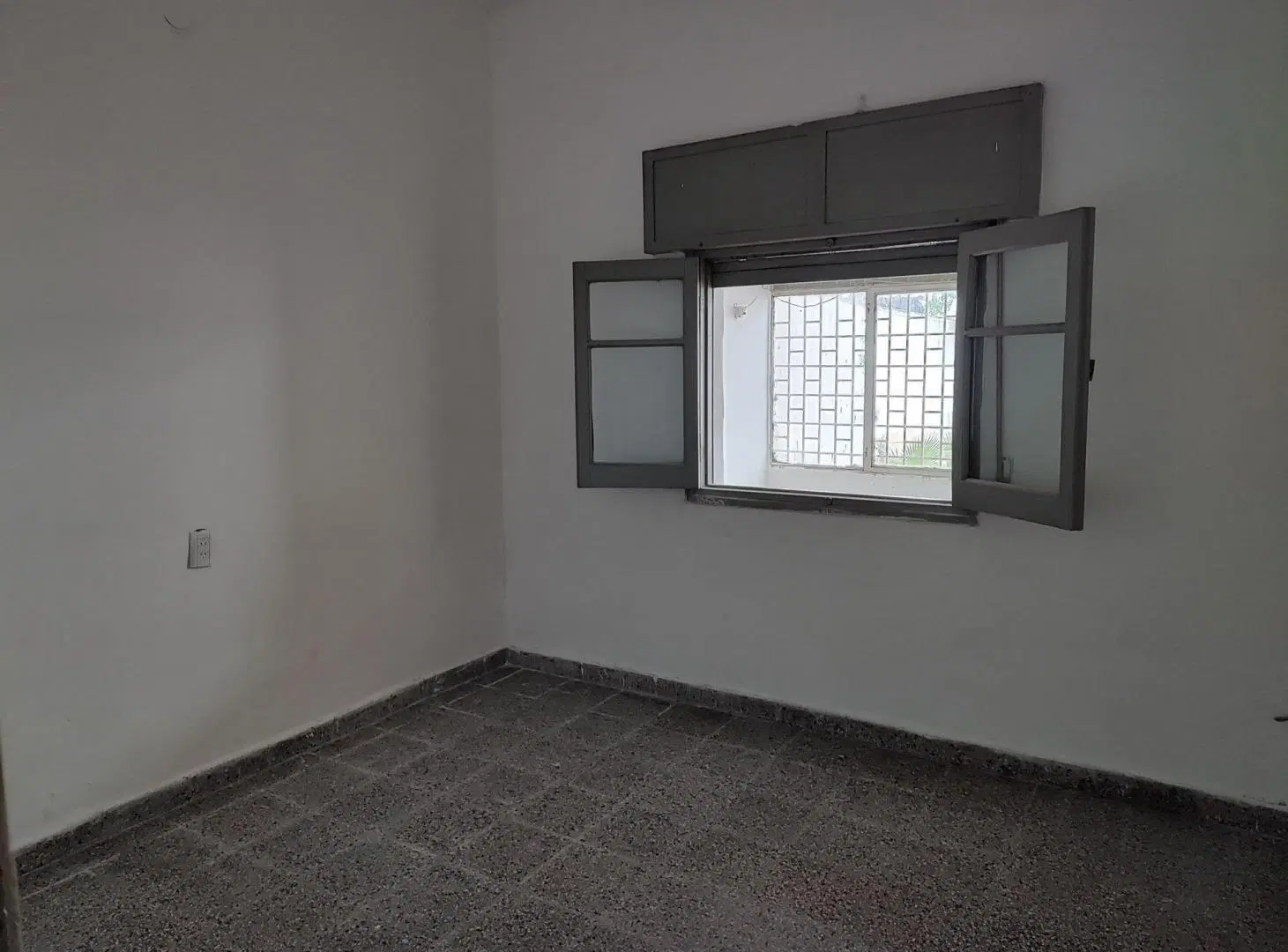CASA 3 DORMITORIOS SAN VICENTE APTA CREDITO 5