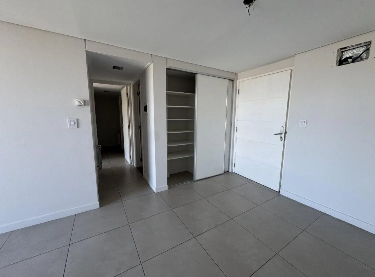 VENTA DPTO MILENICA V 1 DORM COCHERA 57 M2 3