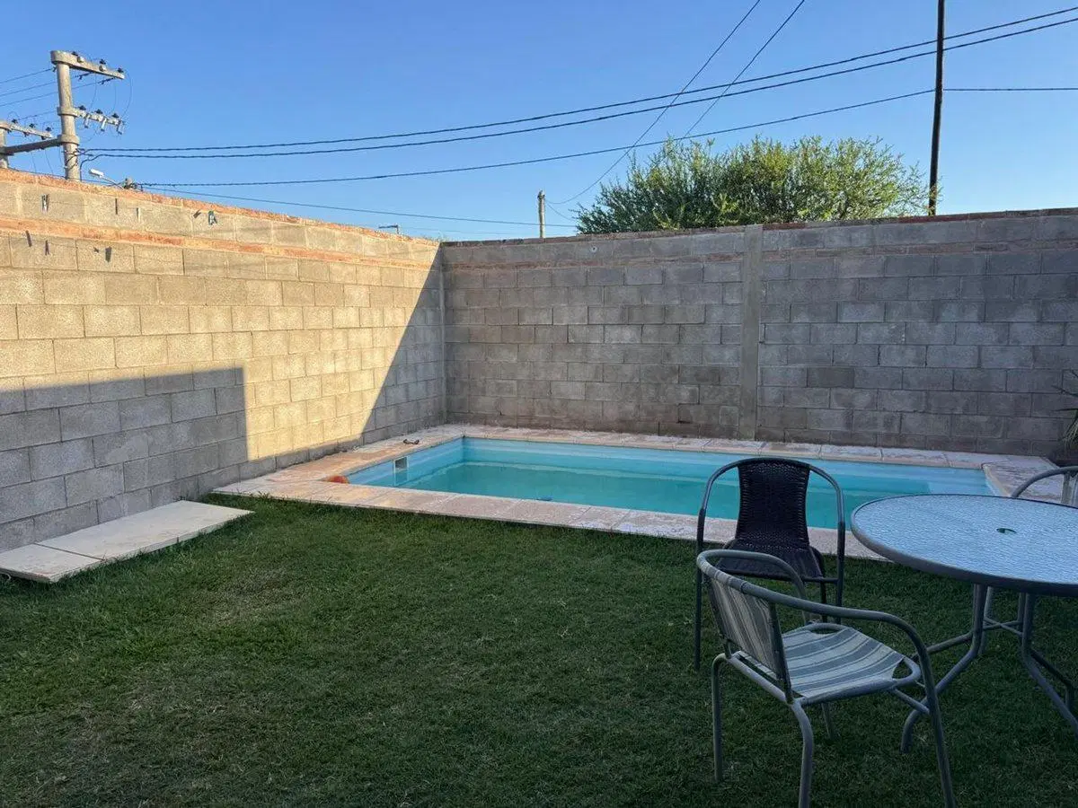 CASA 3 DORM PILETA HOUSING MATIENZO APTO CREDITO 5