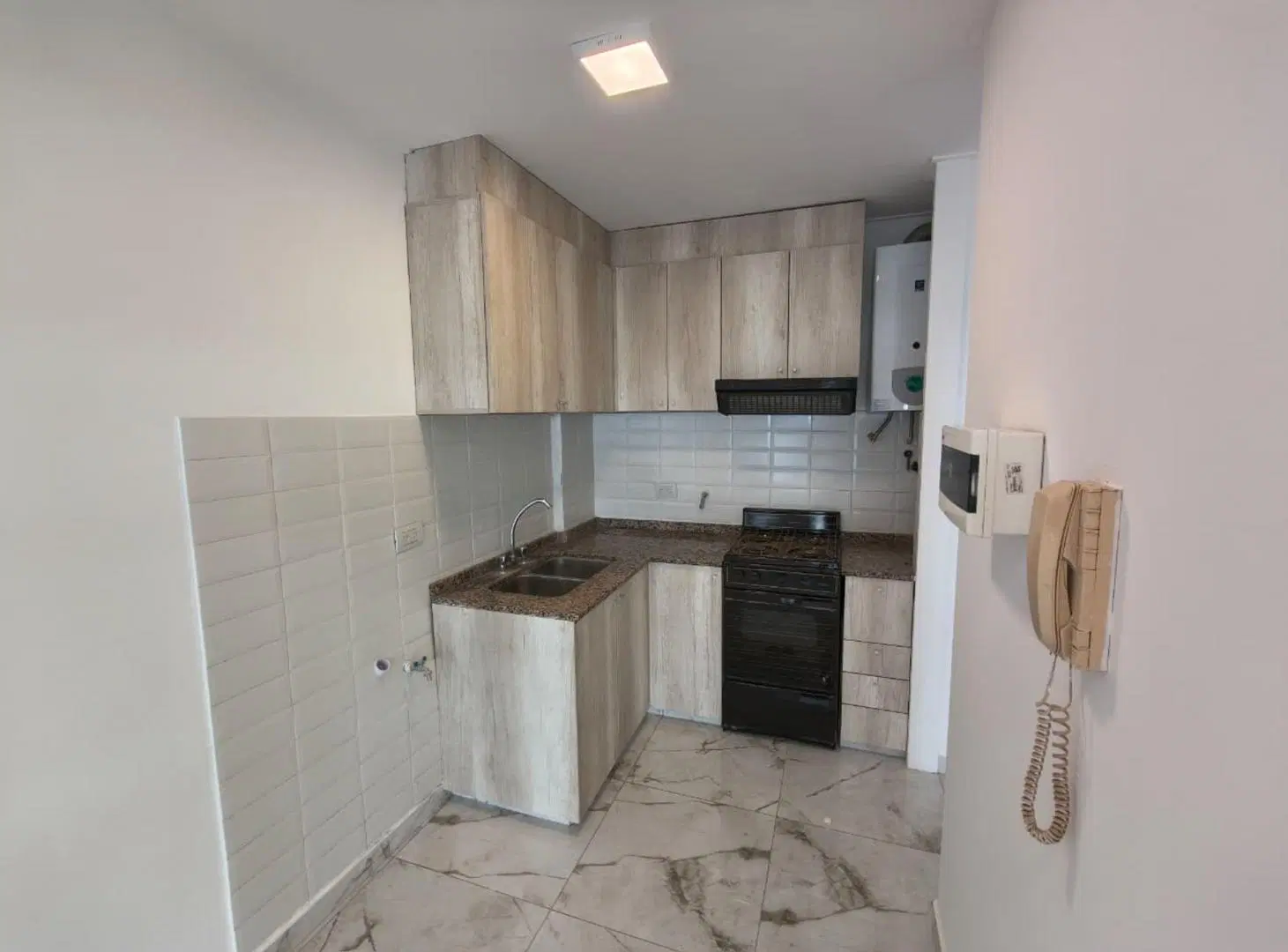 DEPARTAMENTO 1 DORM CON BALCON NUEVA CORDOBA 4