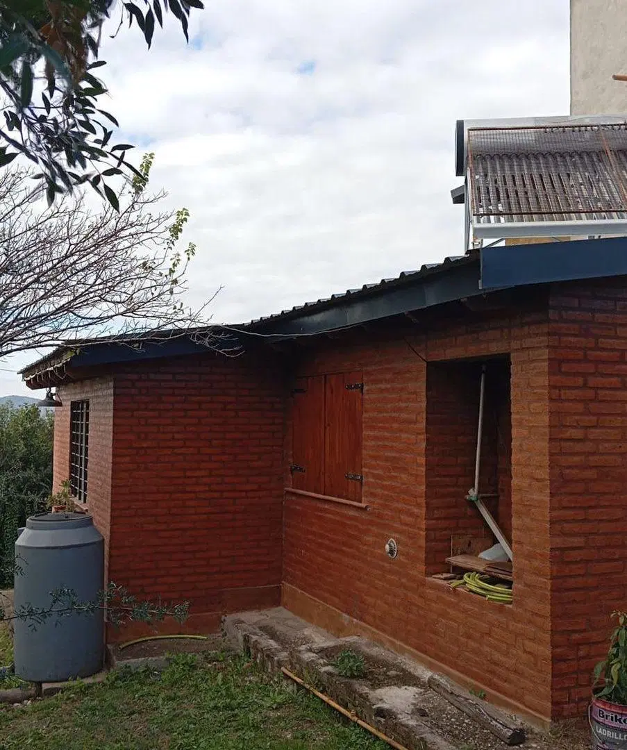 CASA CAMINO A TANTI APTA CREDITO 3 DORM 2 BAÑOS 4