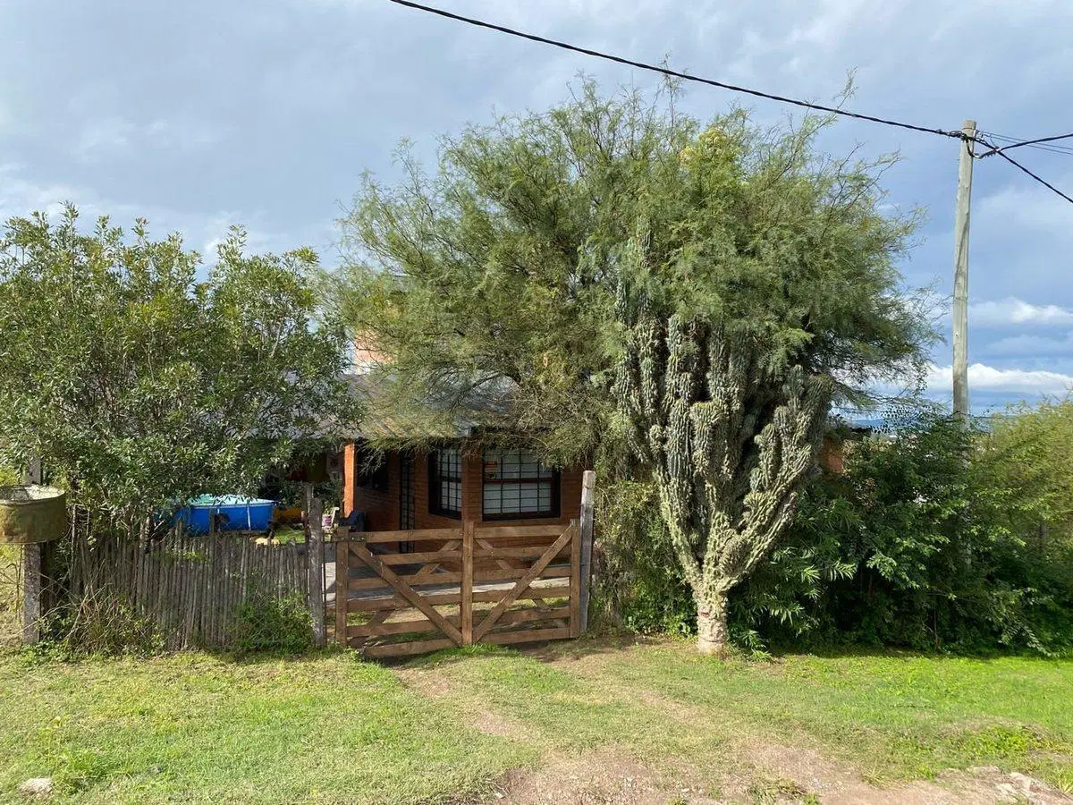 CASA CAMINO A TANTI APTA CREDITO 3 DORM 2 BAÑOS 2