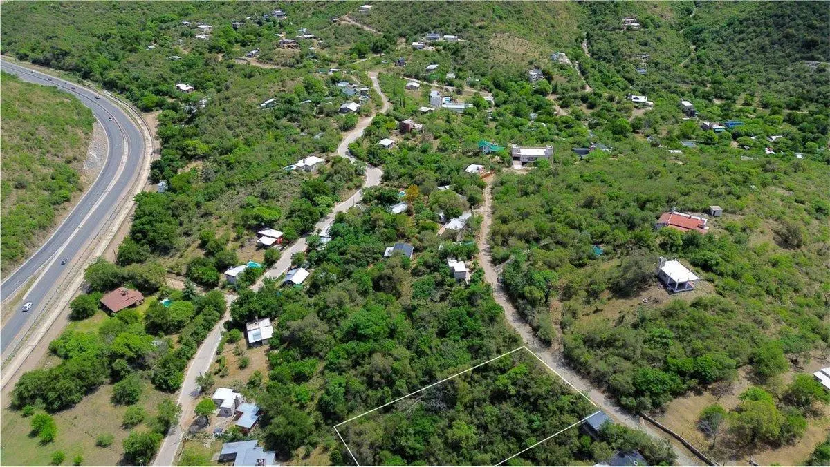 LA SERRANITA LOTE 1250 MTS, ESCRITURA,GAS NATURAL 4