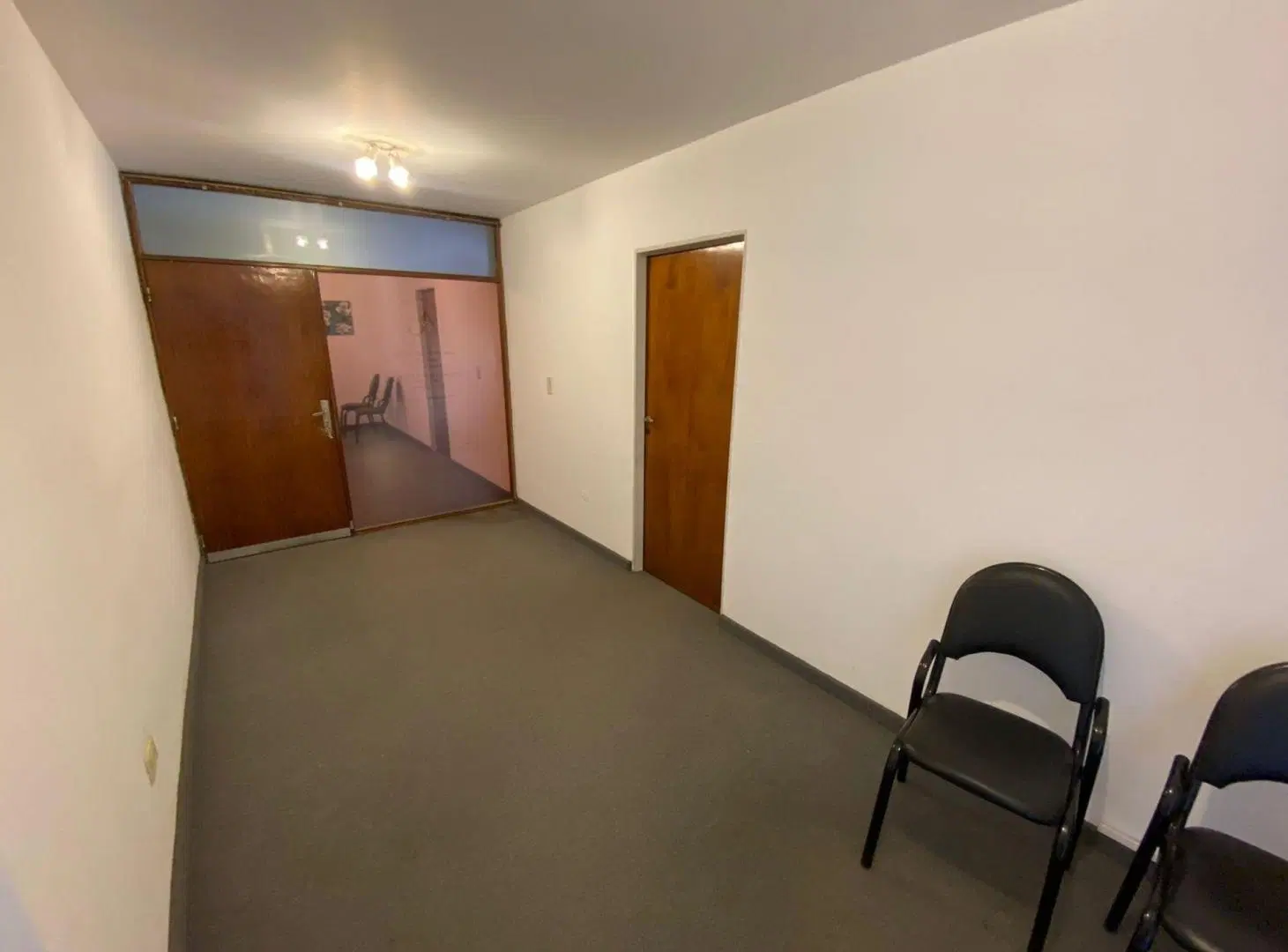Venta  Oficina Edificio Roela Exclusiva 4