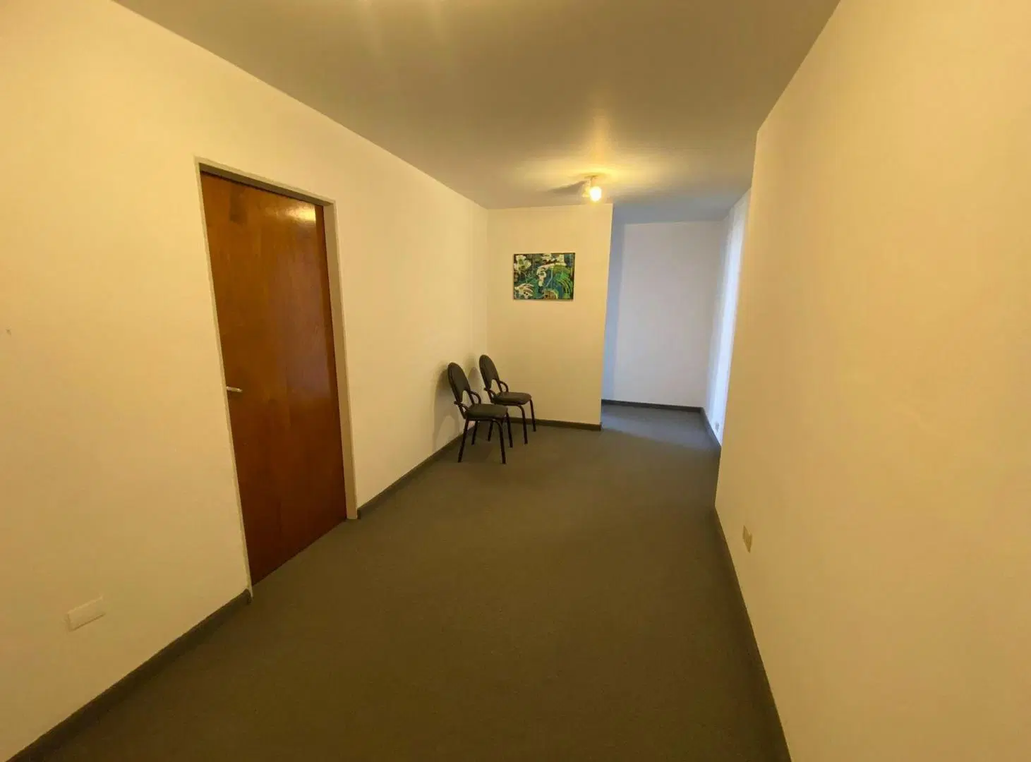 Venta  Oficina Edificio Roela Exclusiva 8