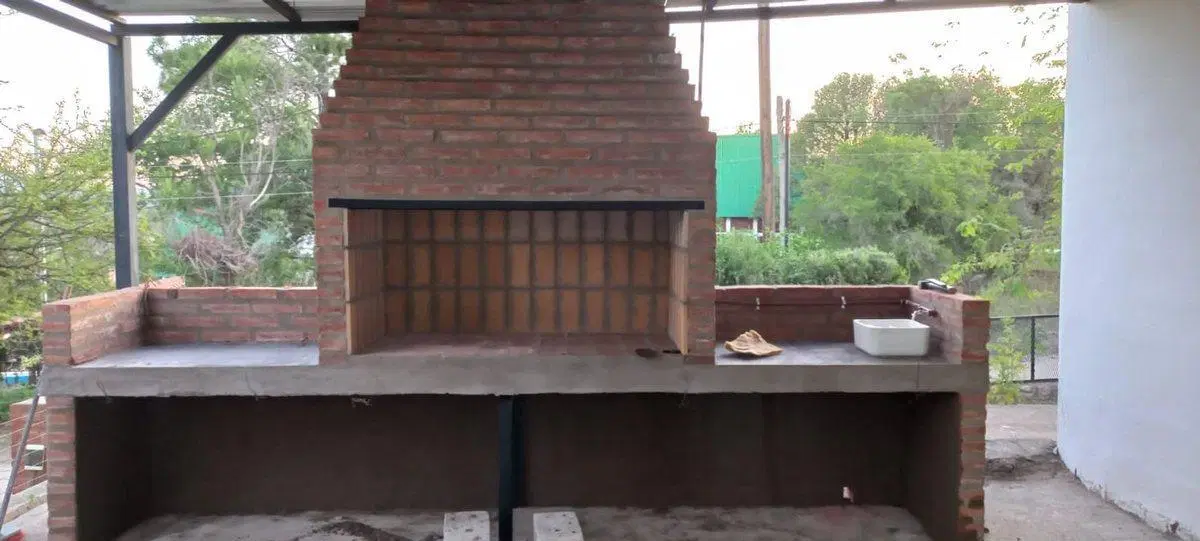 CASA TALA HUASI 2 DORM PILETA COCHERA PARQUE 3