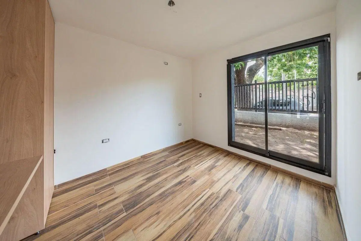 VENTA DE MONOAMBIENTE ZONA CDAD UNIVERSITARIA 5