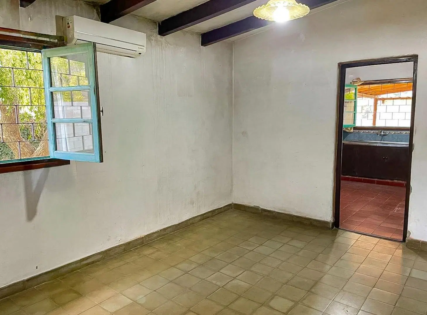 LA CUMBRE CASA ESQUINA DOS DORMITORIOS 3
