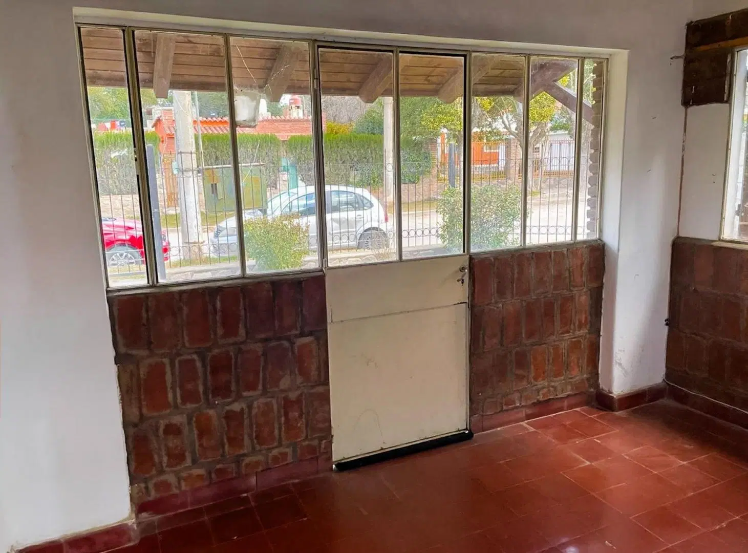 LA CUMBRE CASA ESQUINA DOS DORMITORIOS 5