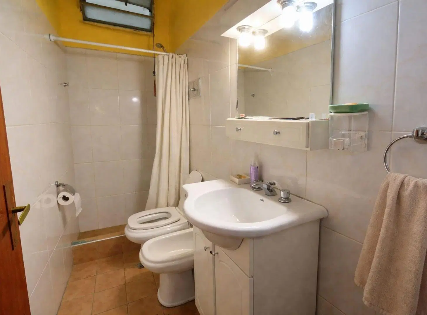 Casa en venta 2 dormitorios en B° San Martin 4