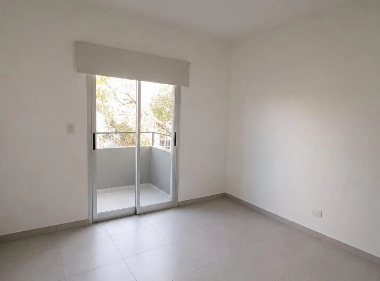 Departamento 2 dormitorios c/ balcon b° Gral Paz 4