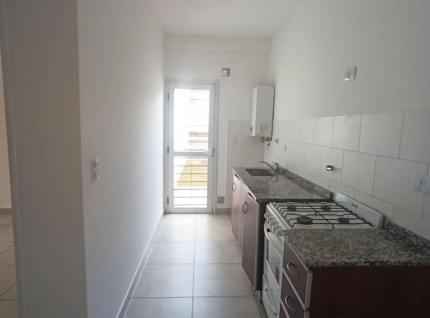 Departamento 1 dormitorio c/ patio en b° Gral Paz 2