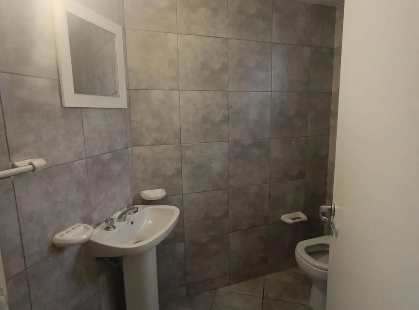 Departamento 1 dormitorio c/ patio en b° Gral Paz 5