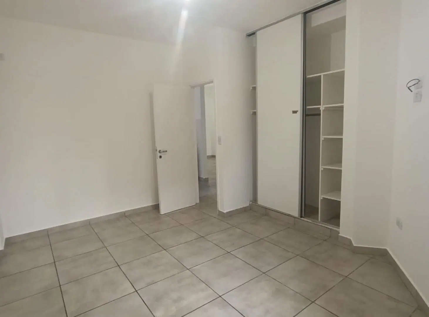 Departamento 1 dormitorio c/ patio en b° Gral Paz 4