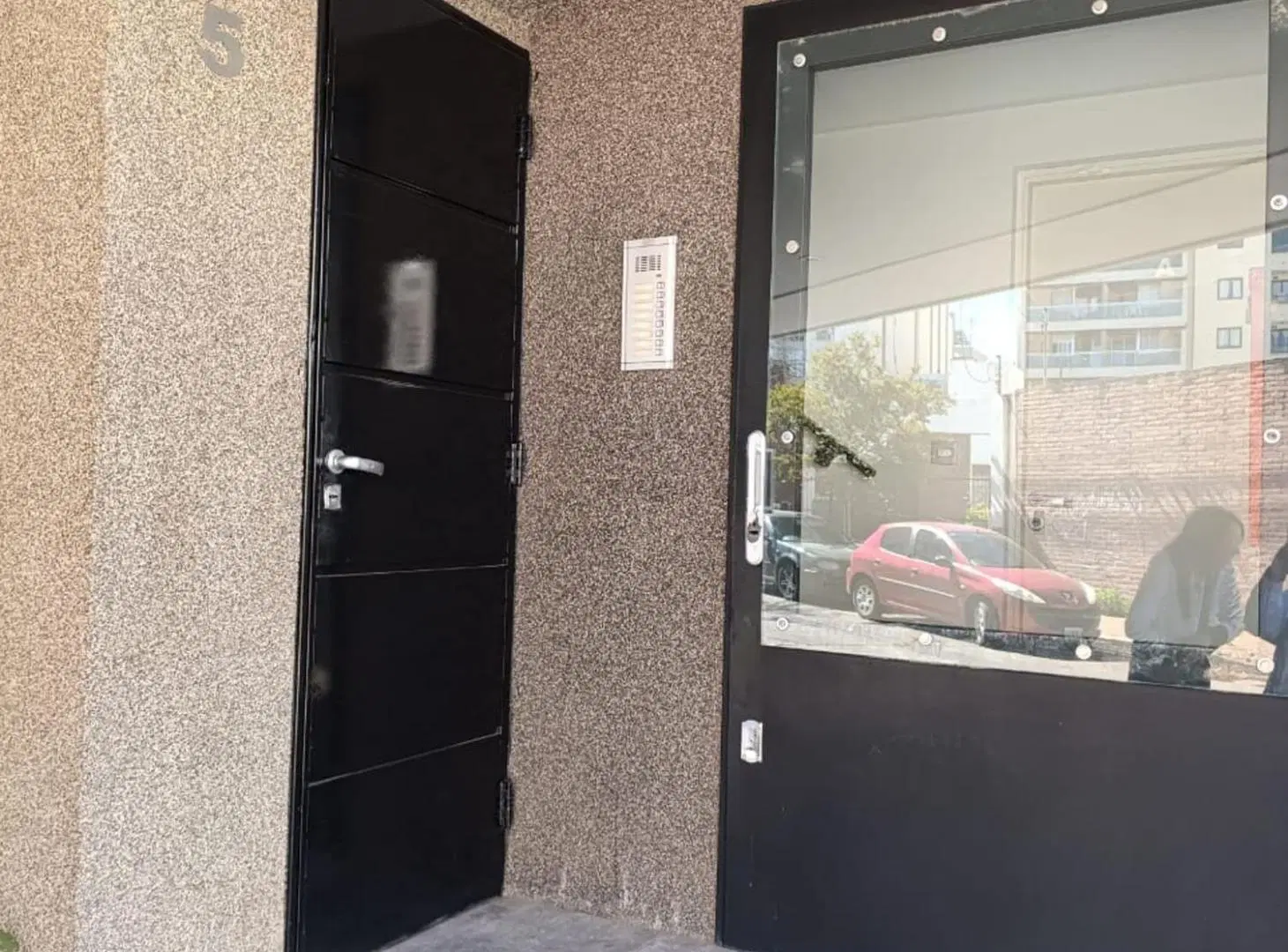 Departamento 1 dormitorio c/ patio en b° Gral Paz 8