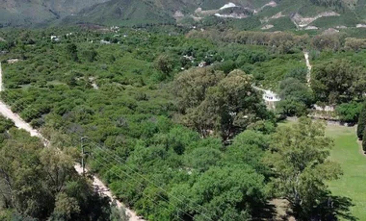 SE VENDE LOTE DE 2.128 MTS VALLE HERMOSO