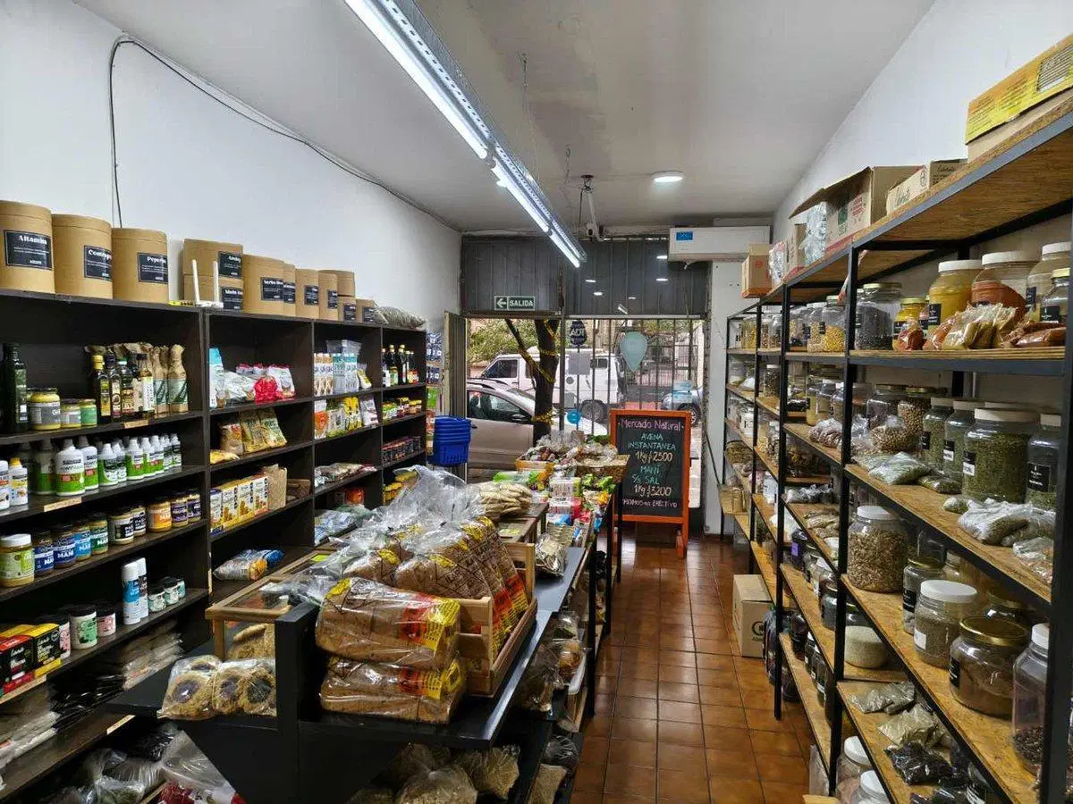 LOCAL COMERCIAL CON PATIO COFICO 42MTS 2