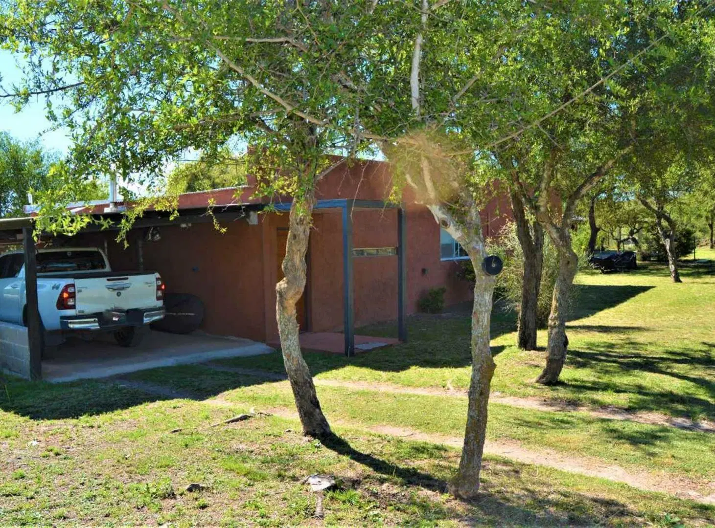 SE VENDE CASA SOBRE EL ARROYO B° PVDO, LAS BAJADAS 3