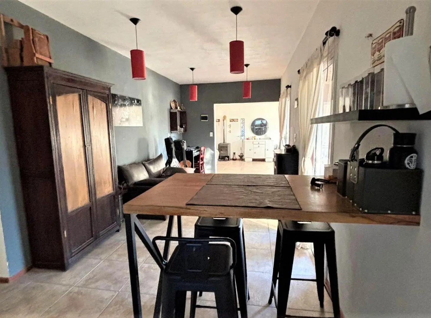 SE VENDE CASA SOBRE EL ARROYO B° PVDO, LAS BAJADAS 5