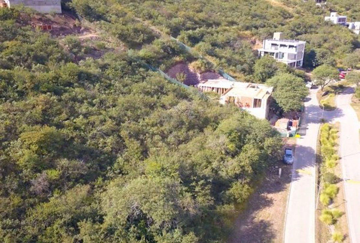 Foto de VENTA LOTE 1037 M2 B° LA DESEADA SIN PENDIENTE, imagen 4