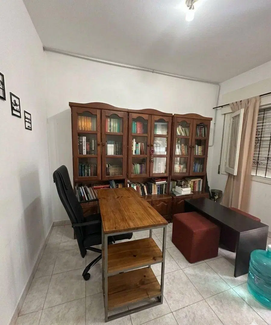 CASA DE 2 DORMITORIOS EN YOFRE SUR 4