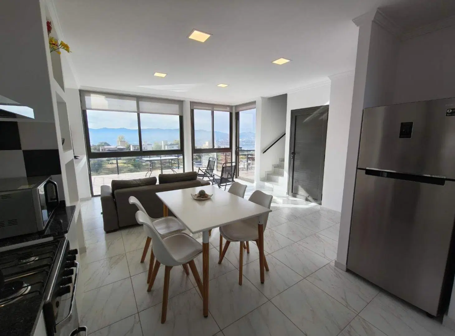 CASA 3 DORM CON VISTA AL LAGO VILLA CARLOS PAZ 4