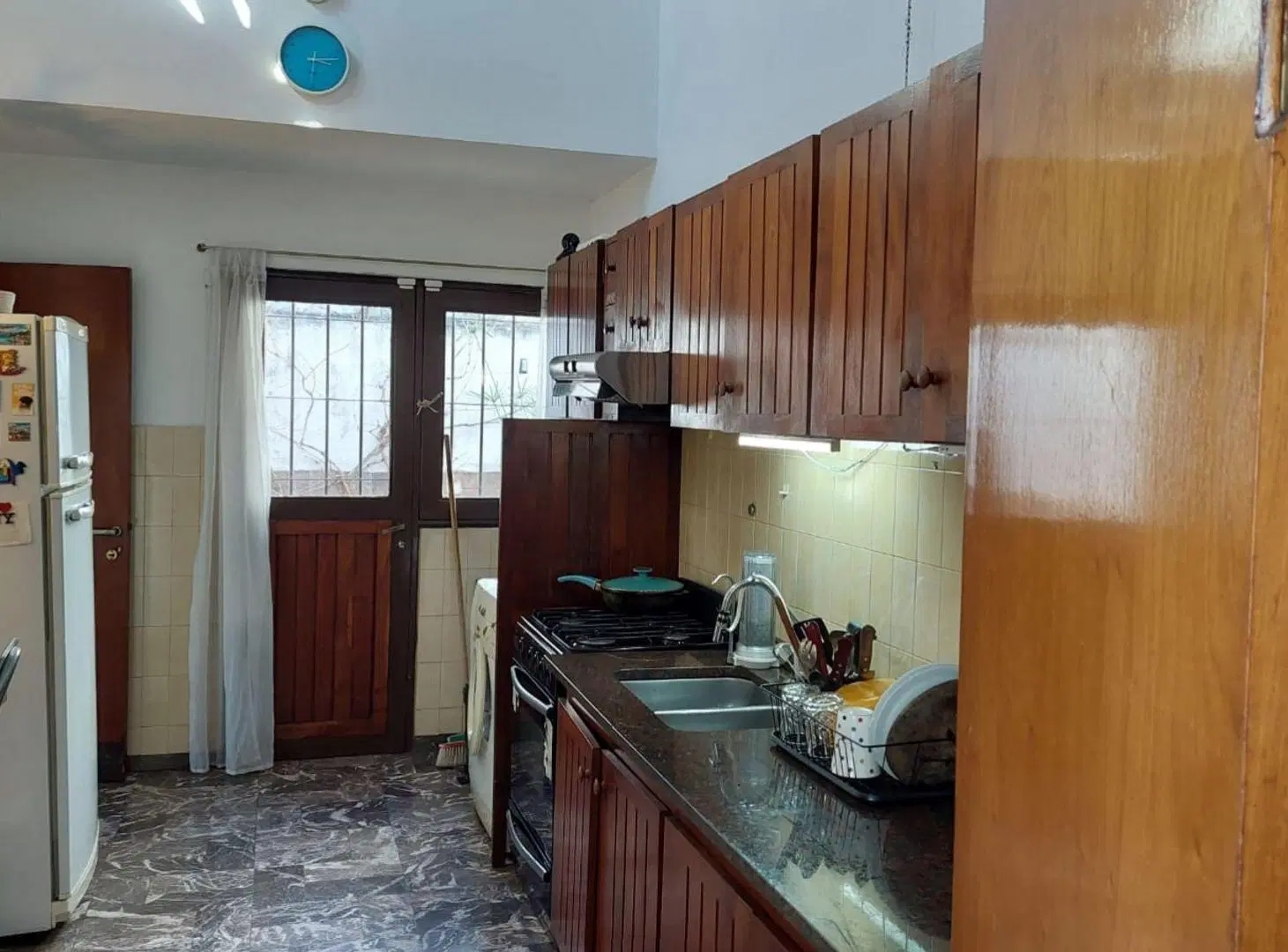 EN VENTA CASA 3 DORM ALEJANDRO CENTENO PILETA 3